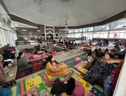 Di Balik Tenda Pengungsian, Krisis Tidur Mengancam