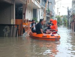 Mayat WNA Terseret Arus di Tibubeneng, Kuta Terendam Banjir