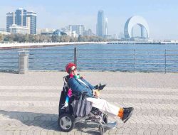 Menelusuri Danau Caspia dengan Burung Camar Terbang Rendah