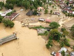 Banjir Aceh: 419 Tewas, 32 Hilang, Jalan Nasional Putus