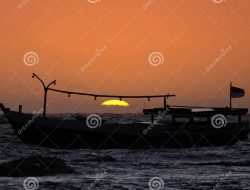 Menelusuri Pantai Lampu Satu Merauke, Destinasi Sunset Paling Menakjubkan di Ujung Timur Indonesia