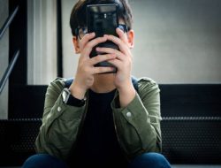 Waspada Jerat Grooming Radikal di Media Sosial