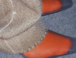 9 Sepatu yang Akan Jadi Tren 2026, Ada Heels Transparan!