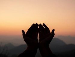 Makna Ulang Tahun dalam Kehidupan dan Amalan yang Bermanfaat