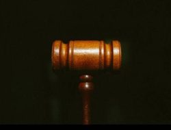 Makna mimpi di ruang sidang, waspada dalam bertindak