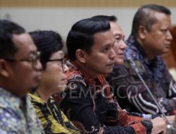 Bagaimana Kesejahteraan Hakim Ad Hoc di Indonesia?