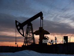 Pabrik minyak Rusia terbakar, Indonesia tingkatkan cadangan energi