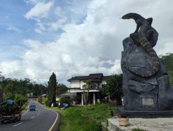 Tiga Karya Desa yang Viral di 2025: Patung Macan Putih, Tugu Biawak, dan Instalasi Bambu