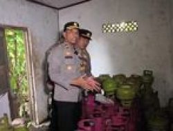 Peristiwa Tak Terduga, Kapolsek Cileungsi Tertangkap Saat Naik Angkot yang Diduga Bawa Narkoba