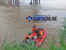 Jembatan Sungai Bringin Hanyut, Pelajar dan Pekerja Mangkang Terjebak
