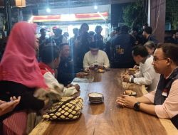 TNI Membantah Tuduhan Pengawasan Anies Baswedan di Warung Soto