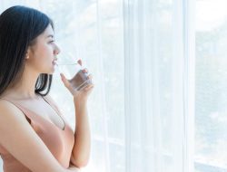 6 minuman hangat sehat untuk ibu hamil