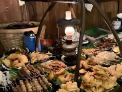 Rekomendasi wedangan legendaris di Solo, dari Mbah Wiryo hingga Pak Senen yang bertahan 60 tahun