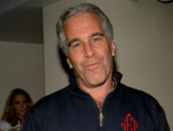 VIRAL! Pengakuan Sasha Riley, Terduga Korban Perdagangan Anak Epstein, Tuai Respons Global