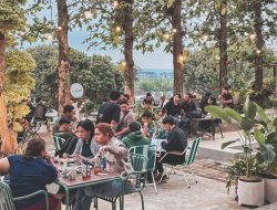 5 Kafe Alam Terdekat di Malang yang Membuat Betah dan Lupa Pulang