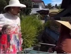 Gaya Glamor Sarifah Saat Bertemu Warga di Tengah Kontroversi Mobil Dinas Rp8,5 Miliar