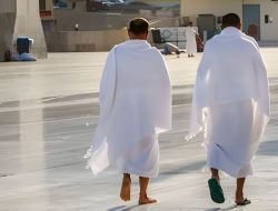 Takbiratul Ihram dalam Bahasa Arab dan Latin Beserta Terjemahan dan Tata Cara Sesuai Sunnah