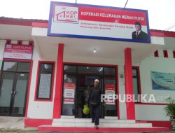 Menteri Koperasi Dorong UMKM Tampilkan 4.000 Produk di Gerai Ritel Kopdes Merah Putih