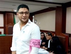 Kronologi Ammar Zoni Marah pada Dokter Kamelia Usai Sidang, Sang Kekasih Menangis