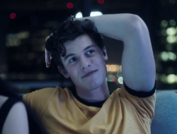 Lirik Lagu Lost in Japan – Shawn Mendes, Viral di TikTok!