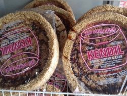 Rekomendasi Oleh-Oleh Khas Solo: Ada Intip Goreng dan Camilan Rumit