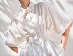10 model atasan wanita full button terbaru 2026, modis!