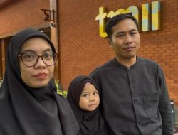 Liburan Lebaran di TMII, Pasutri Tangsel Pilih Tari Kecak sebagai Prioritas