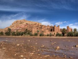 5 Fakta Menarik Ait Benhaddou, Desa Tanah Liat yang Jadi Lokasi Film Dunia