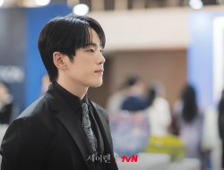Siapa Park Jun Beom di Siren’s Kiss?