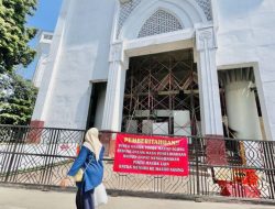 PT Timah Sediakan Rp55 Juta Perbaiki Plafon Masjid Agung Manggar yang Rusak