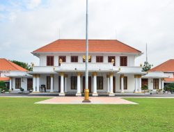Sejarah Gedung Grahadi, Ikon Surabaya yang Penuh Makna