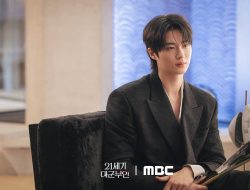 Tiga Bentuk Perhatian Pangeran Ian pada Seong Hui Ju di Perfect Crown