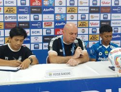 Gelagat Jurnalis Italia Ungkap Nasib Bojan Hodak di Persib Bandung: Diperpanjang atau Diujung Tanduk?