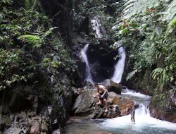 Telaga Jando, Air Terjun Tujuh Tingkat yang Menakjubkan di Jambi
